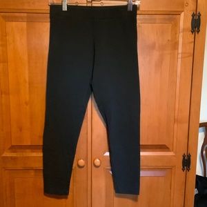 Black petite cotton/spandex leggings